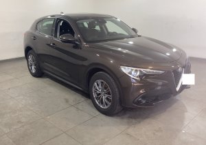 Alfa Romeo-Stelvio 2.2 Jdtm Business Q4 210cv auto