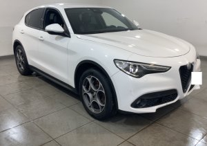 Alfa Romeo- Stelvio 2.2 T. Diesel Sprint 190 CV AT8 Q4